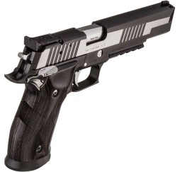 Sig Sauer P 226 X-Six Black & White